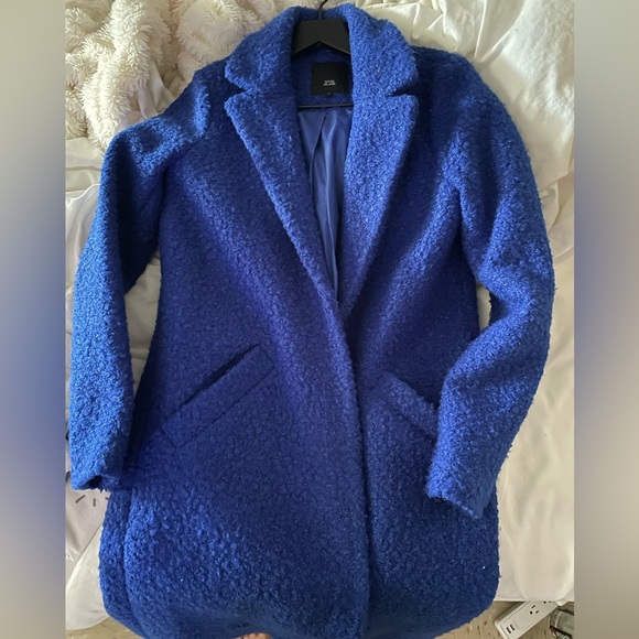 River Island over Jacket - Picture 2 of 3